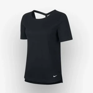 Top Nike Elastika